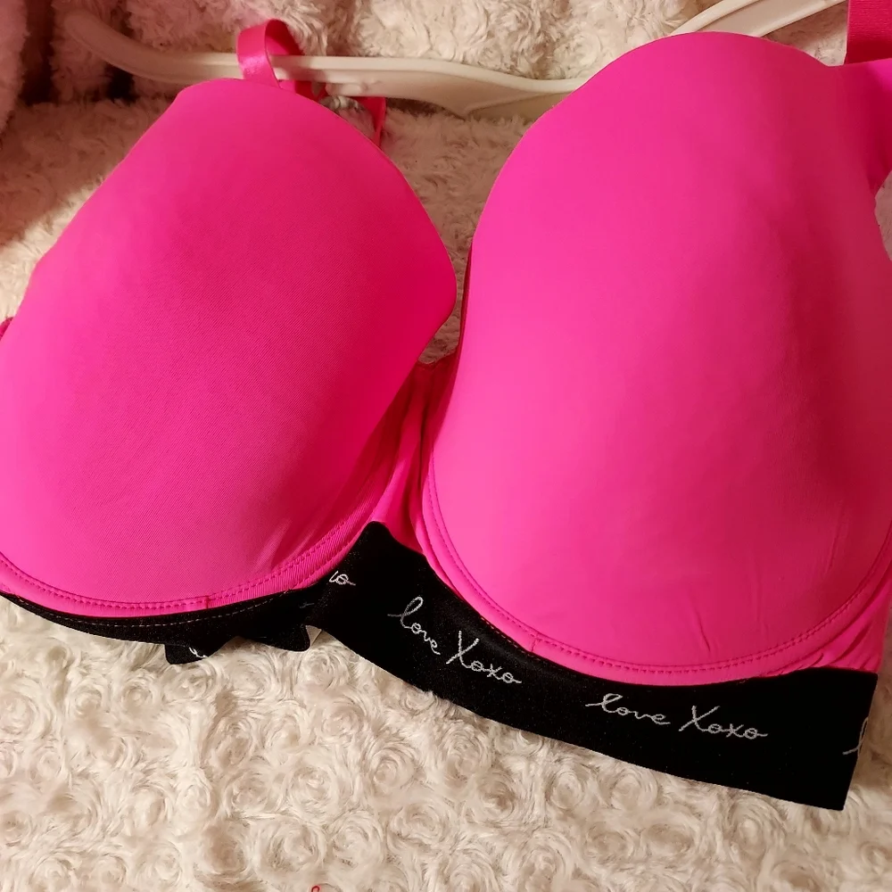 XOXO Gentle Lift Bra Hot Pink padded Underwire 42D Barbiecore